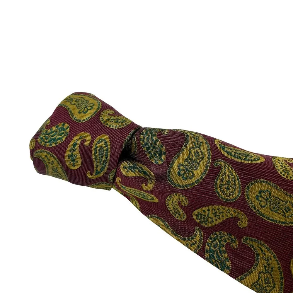 PAUL STUART 100% Silk Burgundy Gold Tip Paisley Tie‎ Made in England